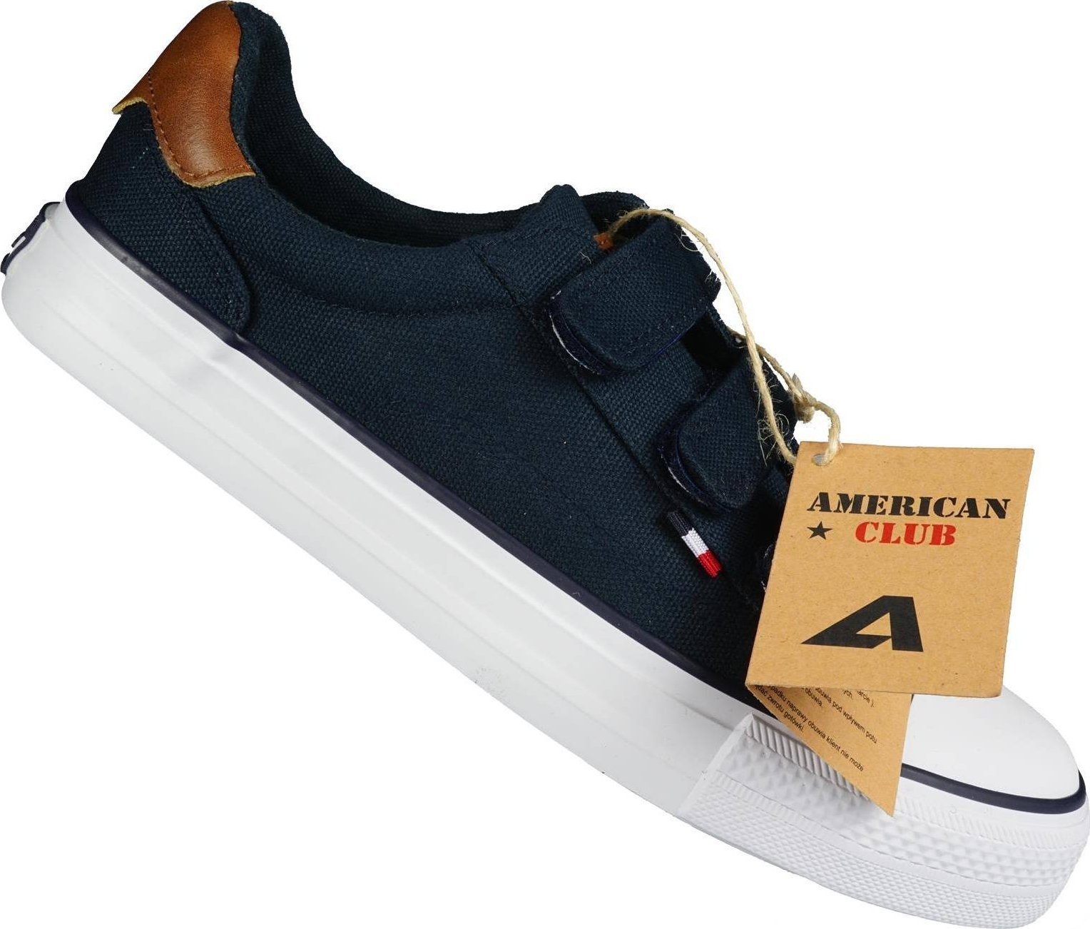 American Club Tenisówki młodzieżowe American Club czarne DLH-80NA 39