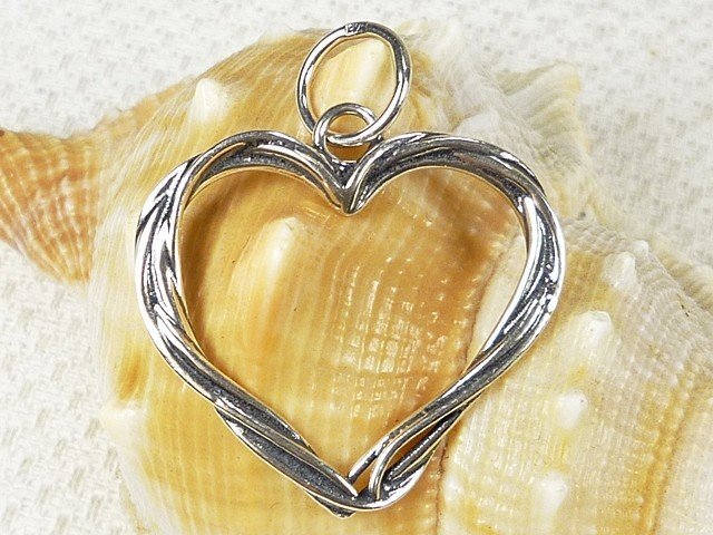 Wisiorek srebrny, serduszko, ws21