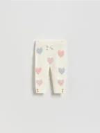 Komplety dla niemowląt - Reserved - Dzianinowe spodnie w serca - złamana biel - miniaturka - grafika 1