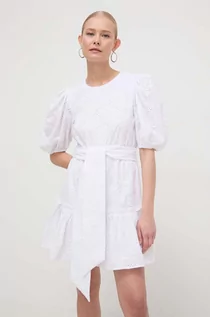 Sukienki - Silvian Heach sukienka bawełniana kolor biały mini rozkloszowana - grafika 1