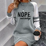 Sukienki - TEMU Sweterowa Sukienka Damska - Długi Rękaw, Od Biura do Imprezy, Miękkie Szaro-Białe Kolorowe B, Okrągły Dekolt, Casualowa Stylizacja na Codzienne - miniaturka - grafika 1