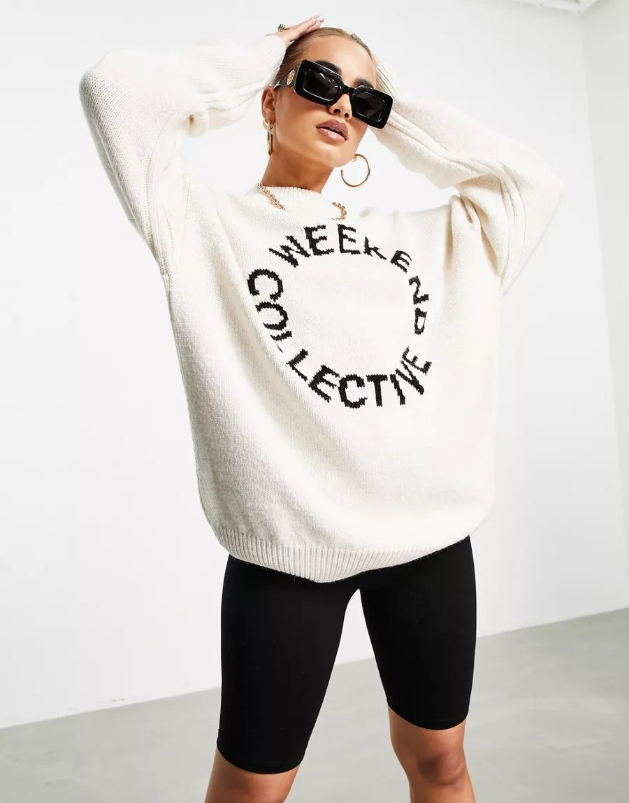 SWETER DAMSKI ECRU Z DŁUGIM RĘKAWEM NAPIS 40 1XCZ