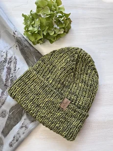 Farbowana roślinnie czapka z jedwabiem Trzcina - Czapki damskie - miniaturka - grafika 1