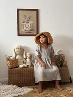Sukienki i spódniczki dla dziewczynek - Długa muślinowa sukienka dla dziewczynki - Oviedo - miniaturka - grafika 1