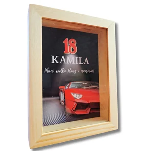 Prezent 18 urodziny skarbonka 3D - Skarbonki - miniaturka - grafika 1