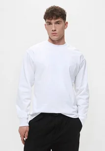 t-shirt uomo vans vn000p55 original standard wht1 - Koszulki męskie - miniaturka - grafika 1