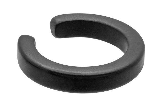 Oryginalna i prosta nausznica 2,5 mm z czarnej stali szlachetnej