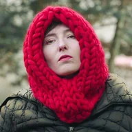 Czapki damskie - Czerwona kominiarka kapturek MERINO - miniaturka - grafika 1