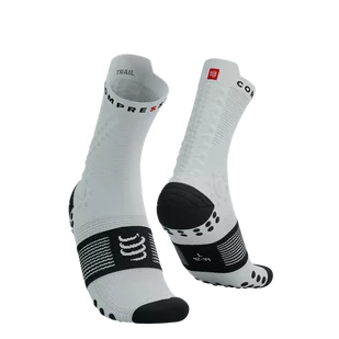 COMPRESSPORT Skarpetki do biegania trailowe ProRacing Socks V4 Trail white/black - Skarpetki sportowe męskie - miniaturka - grafika 1