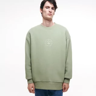 Bluzy męskie - Reserved - Bawełniana bluza z haftem - Zielony - grafika 1