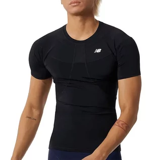 Koszulki sportowe męskie - Koszulka New Balance MT231755BK - czarna - grafika 1