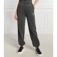 Dresy damskie - HUGO Spodnie dresowe Njola | Regular Fit - miniaturka - grafika 1