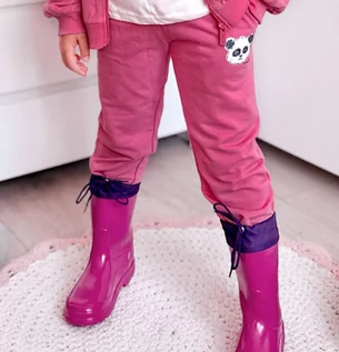 Spodnie i spodenki dla dziewczynek - Spodnie dresowe dla dziewczynki, z motywem pandy, różowe, 3-8 lat - grafika 1