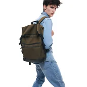 Plecaki - Reserved - Plecak z rolowanym zapięciem - Khaki - miniaturka - grafika 1