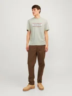 Koszulki męskie - Jack & Jones Koszulka w kolorze szarobrązowym - miniaturka - grafika 1