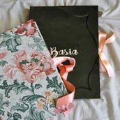 Pamiątka Chrztu Świętego - Wielki pamiętnik dziecka A4 z Twoim haftem - miniaturka - grafika 1