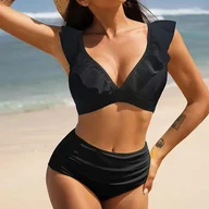 Stroje kąpielowe - Dwuczęściowy strój kąpielowy z falbanką - miniaturka - grafika 1