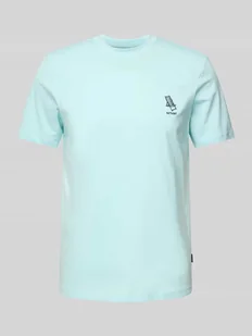 T-shirt z wyhaftowanym detalem model ‘JEPPE’ - Koszulki męskie - miniaturka - grafika 1