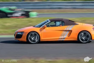 Autoprezent Jazda Audi R8 V10 Tor Poznań, Tor Śląsk - Vouchery - miniaturka - grafika 1