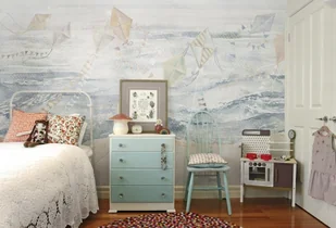 Fly High Bright Wakacyjna Tapeta w Latawce - Wyposażenie pokoiku dziecięcego - miniaturka - grafika 1