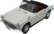 Samochody i pojazdy dla dzieci - Honda S800 model 1:24 WhiteBox 124184 - miniaturka - grafika 1