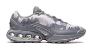 Moda i Uroda OUTLET - Buty Sportowe Nike Air Max Dn IB3078 001 R-44 - miniaturka - grafika 1