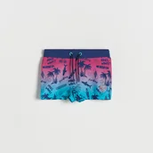 Skarpetki dla dzieci - Reserved - Szorty kąpielowe z nadrukiem all over - granatowy - miniaturka - grafika 1