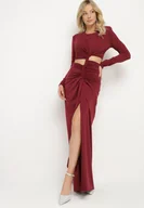 Sukienki - Bordowa Sukienka Koktajlowa Ozdobiona Wycięciem Marszczeniem w Talii i Rozcięciem na Nogę Ilizia - miniaturka - grafika 1