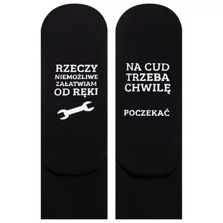 Skarpetki męskie - Skarpetki długie męskie czarne SOXO z napisami bawełniane zabawne - grafika 1