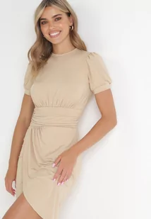 Beżowa Sukienka Mini z Krótkim Rękawem i Kopertowym Dołem Salina - Sukienki - miniaturka - grafika 1