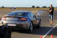 Czasopisma - Jazda Aston Martin Vantage - miniaturka - grafika 1