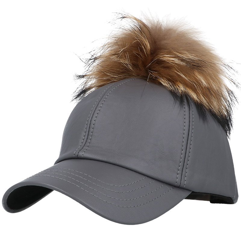 Czapka z daszkiem damska z pomponem jenot SZARA