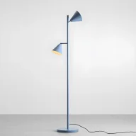 Lampy stojące - Lampa podłogowa Form w kolorze niebieskim z dwoma regulowanymi stożkowymi kloszami - miniaturka - grafika 1