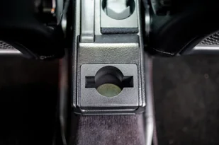 Cupholder zamiast popielniczki tunel środkowy Audi 80 - Akcesoria motoryzacyjne - miniaturka - grafika 1