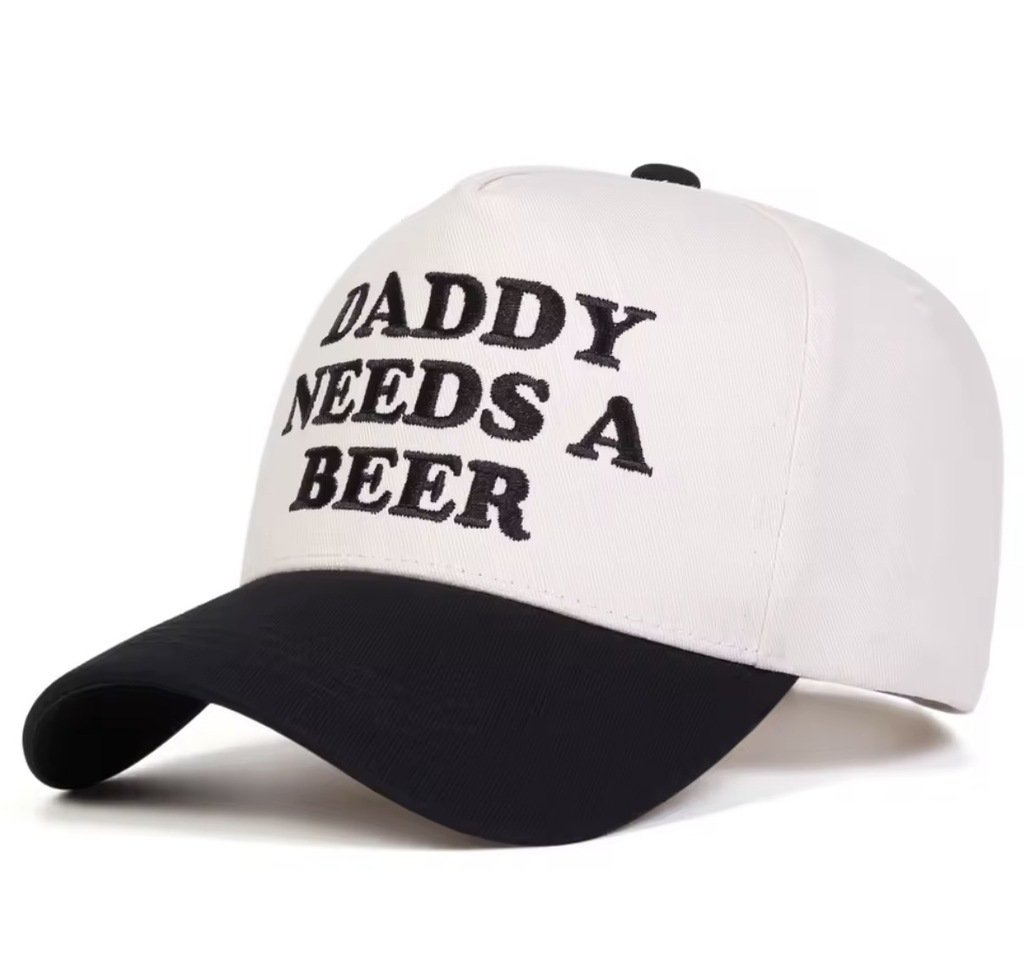 Beżowa Czapka z Daszkiem z Napisem Daddy Needs A Beer Piwko Śmieszny Prezent