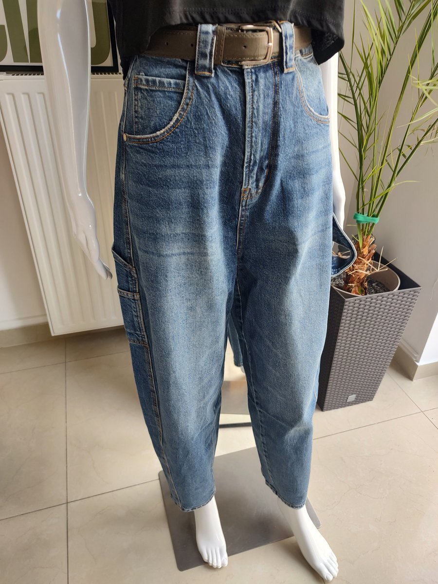 Jeansowe spodnie Balloon fit - niebieski M M.Sara