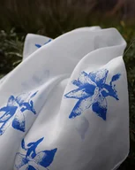 Apaszki i szaliki damskie - Apaszka Magnolia Blue 55 cm x 55 cm - miniaturka - grafika 1