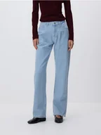 Spodnie damskie - Reserved - Jeansy straight fit - niebieski - miniaturka - grafika 1