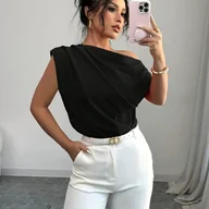 Bluzki damskie - TEMU Elegancki top z odkrytymi ramionami dla kobiet - czarny, bez rękawów, z wysokim stanem, białe spodnie, złoty pasek, stylowy i wygodny na - miniaturka - grafika 1