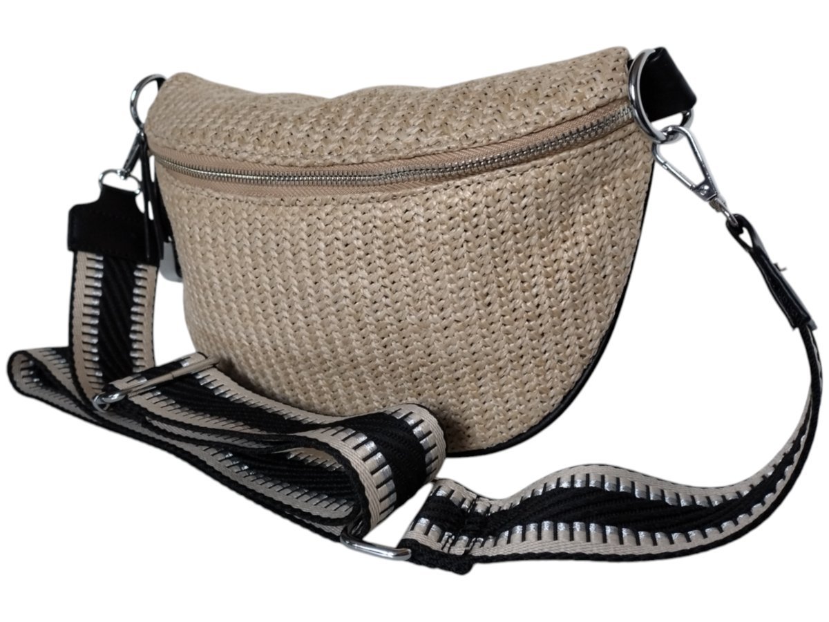 Nerka Damska Na Ramię - Torebka Damska - Czarna Saszetka Z Wikliny 2 Paski