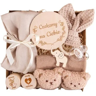 PREZENT na Baby Shower dla niemowlaka wyprawka gryzak pieluszka skarpetki smoczek - Zestawy upominkowe PREZENT na Baby Shower dla niemowlaka wyprawka gryzak pieluszka skarpetki smoczek - Zestawy upominkowe - miniaturka - grafika 1