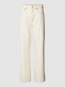 Spodnie damskie - Jeansy z szerokimi nogawkami i 5 kieszeniami - miniaturka - grafika 1