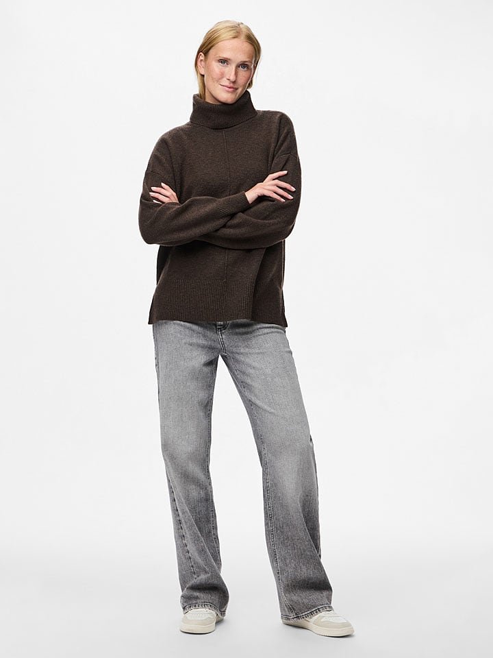 Pieces Golf w kolorze ciemnobrązowym