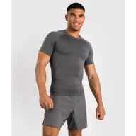 Kimona, stroje i obuwie - Venum Rashguard Krótki Rękaw Contender Short Sleeve Grey - miniaturka - grafika 1