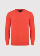 Swetry męskie - Sweter męski w kolorze pomarańczowym z dekoltem w serek - miniaturka - grafika 1
