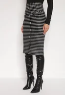 Spódnice - Czarno-Biała Ołówkowa Tweedowa Spódnica w Kraciasty Wzór z Guzikami Anitusa - miniaturka - grafika 1