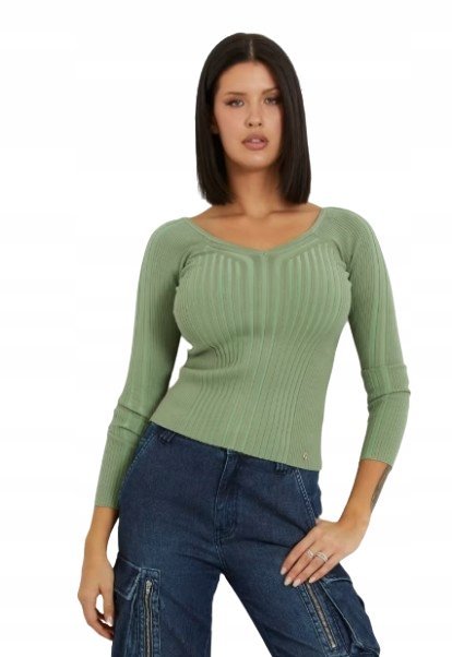GUESS DOPASOWANY SWETER Z DŁUGIM RĘKAWEM W ŻEBROWANY WZÓR M GNA