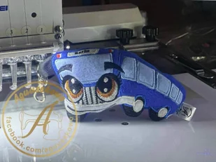 Haftowany Brelok Maskotka Autobusik Personalizacja - Samochody i pojazdy dla dzieci - miniaturka - grafika 1