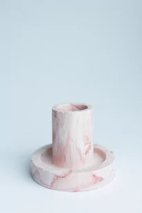 Świecznik na świecę stożkową terracotta marmur - Świeczniki - miniaturka - grafika 1