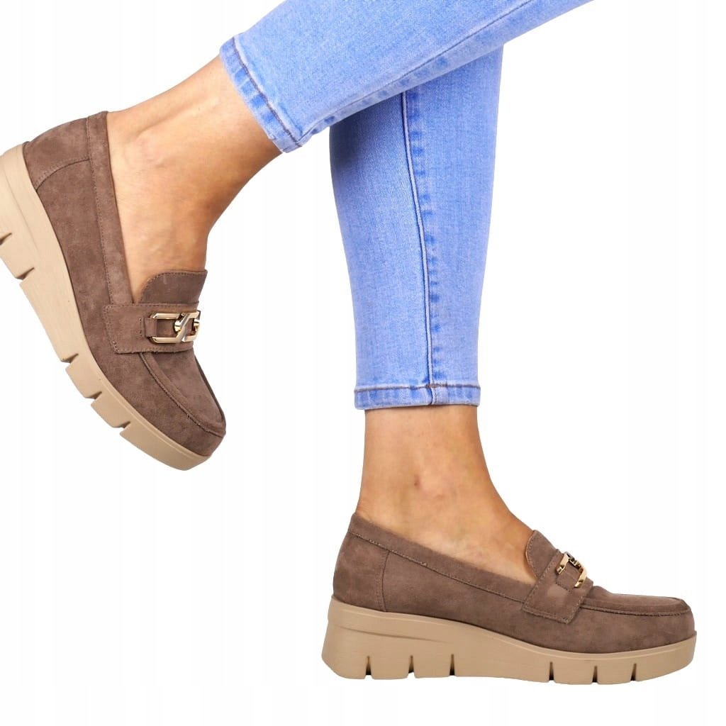 PÓŁBUTY BUTY MOKASYNY NA KOTURNIE Z KLAMRĄ KHAKI ZAMSZOWE WYGODNE LEKKIE